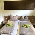 Haus Obertiefenbach Apartmán *